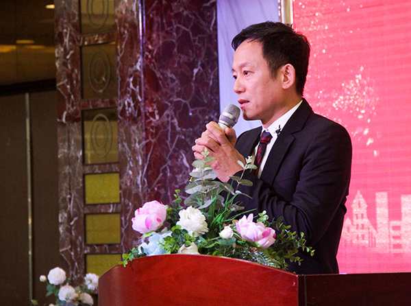 不負(fù)韶華，砥礪奮進(jìn)，共筑青春夢(mèng)，活力常青樹(shù)